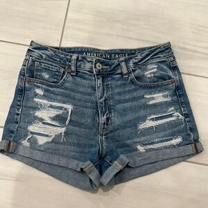 NWOT American Eagle Outfitters Mom Shorts